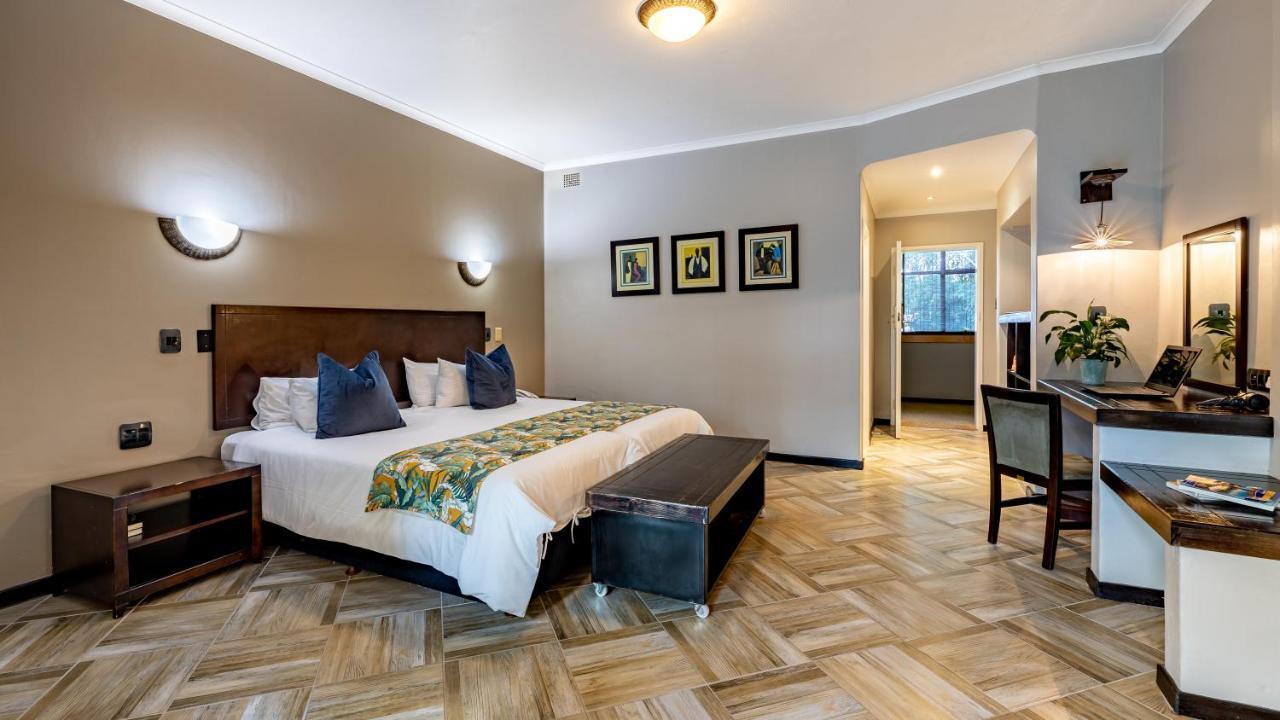 Hotel Numbi & Garden
