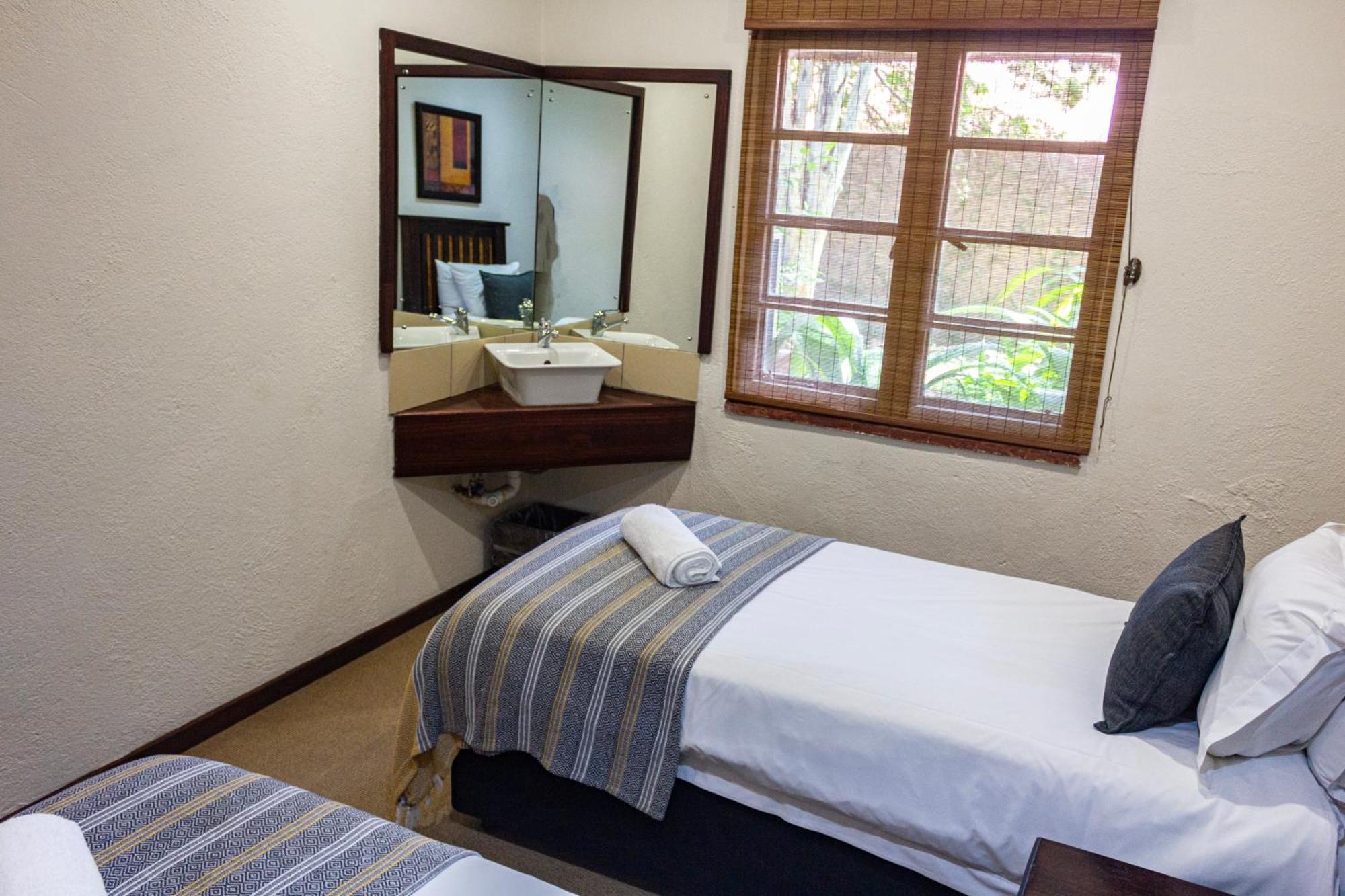 Hotel Numbi & Garden Hazyview
